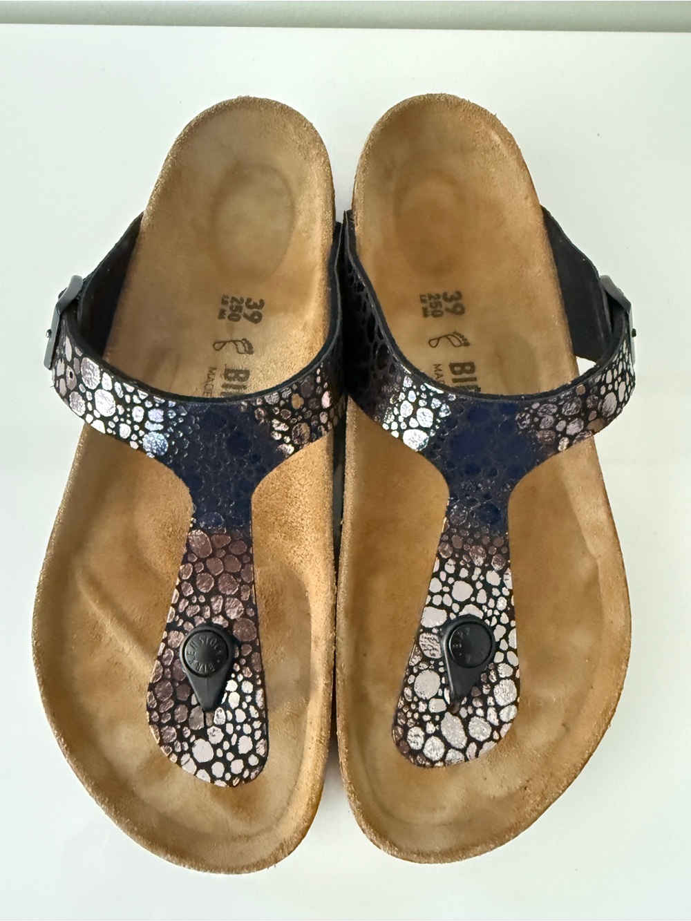 BIRKENSTOCK Birko-Flor Gizeh Sandals Metallic Stones Black 39
